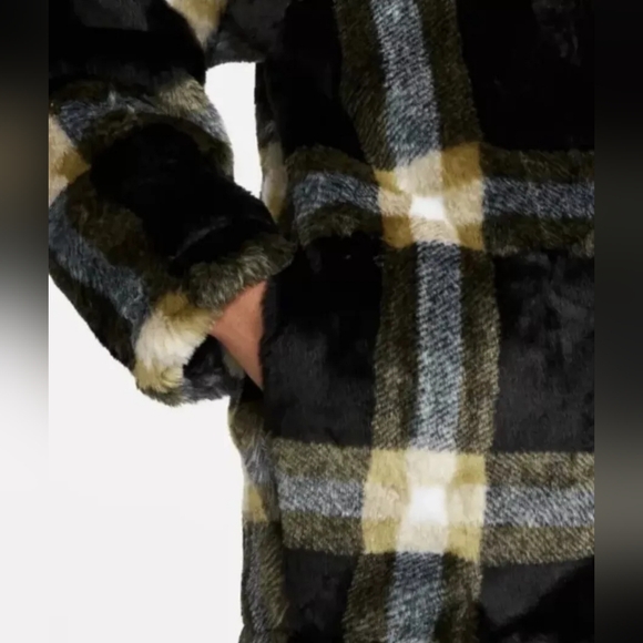 Nike Sportswear Oversized Plaid Faux Fur Jacket Coat Women US XL NEW DD4541-010 - Picture 10 of 11